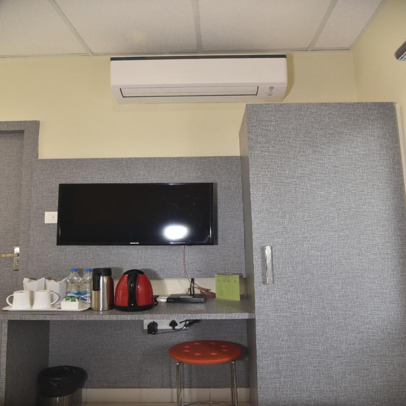 Hotel Tridev Grand — Photos 2
